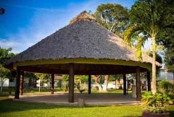 Maju Hotel Campestre & Spa