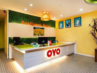 Oyo 884 Sun Flower Express Hotel