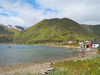 Two-bedroom Holiday Home In Laupstad 2