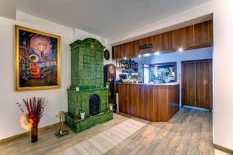 Hostal Noclegi Dw�r Szlachecki Biedacz�w