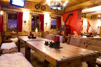 Hotel Pokoje W Ober?y Czarny Gro?