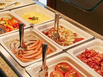 Hostal Hotel & Spa Czarny Gro?