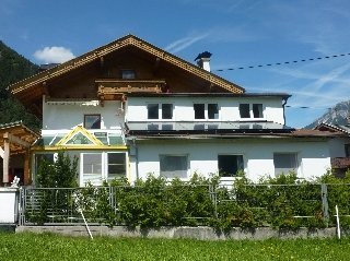 Hotel Anonyme Appartments Stubaital