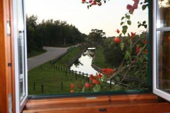 Apartamentos Canal Da Agua
