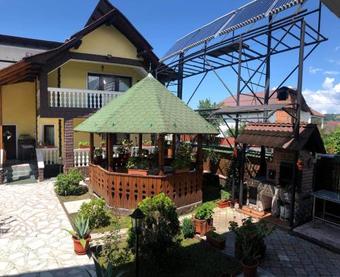 Hostal Pensiunea La R?ducu