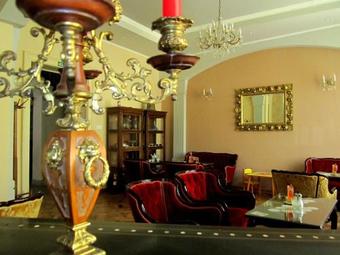 Hostal Guest House Anna Caffe