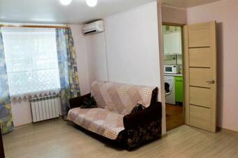 Apartment On Gorkogo 64