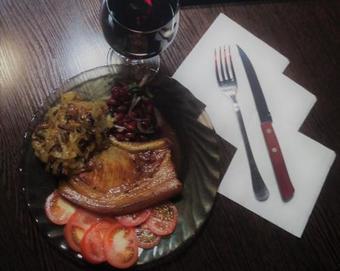 Economy Hotel Canadian Corner