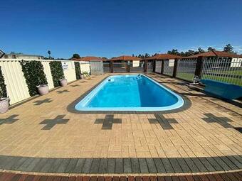 Hotel Donnybrook Motel