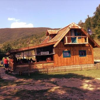 Hostal Seoski Turizam Zili?ina Rogatica