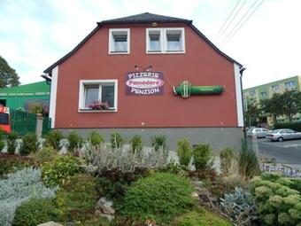 Hostal Penzion Pomodoro