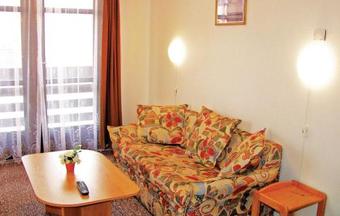 Apartment V Borovicich V