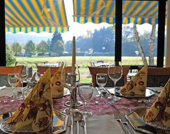 Land-gut-hotel Strand-caf�