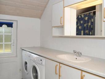 Six-bedroom Holiday Home In Ringk�bing