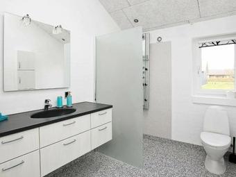 Four-bedroom Holiday Home In Vinderup 5