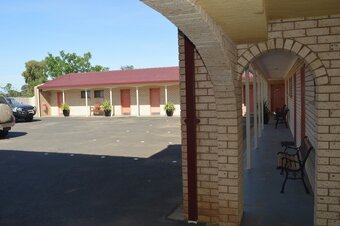 Hotel Alamo Motor Inn