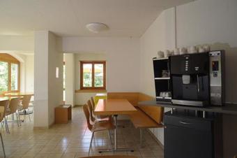 Del�mont Youth Hostel