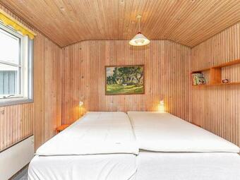 Two-bedroom Holiday Home In Hesselager 2
