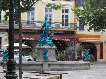 Bed & Breakfast La Maison Blanche Chambres D?h�tes - B & B Quillan