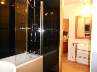 Hostal Brookhouse Guest House