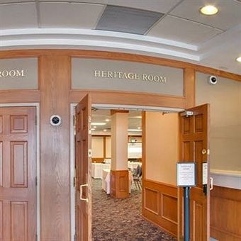 Hotel St. Albert Inn & Suites