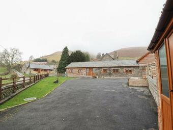 Rhianwen, Plas Moelfre Hall Barns, Oswestry