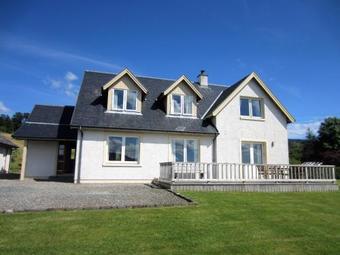 Kenmore Villa