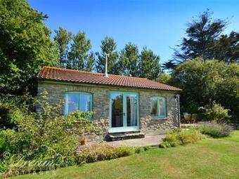 Whispering Pines Cottage, West Bexington
