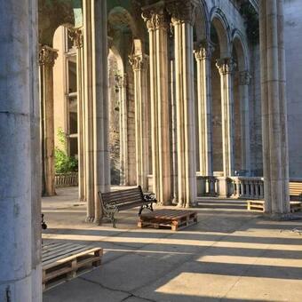 Central Hotel