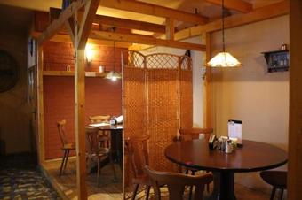 Hostal Pension Bernartice