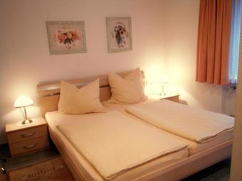 Hostal G�stehaus G�ttfert