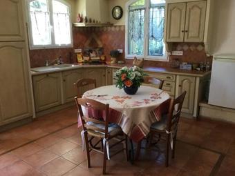 Superbe G�te Pour 2 Personnes Avec Piscine, Proche D'eygali�res, Avec Une Jolie Vue Sur Les Alpilles, Ls1-313 Margarido