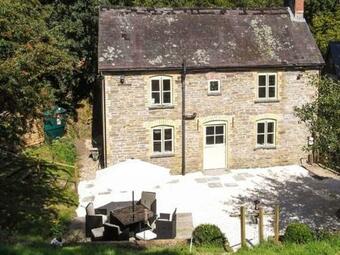 Ploony Cottage