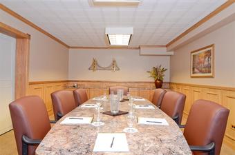 Hotel Best Western Pioneer Inn & Suites