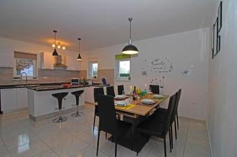 Mimosa In Nede??ina (haus F�r 5-8 Personen)