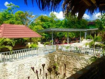 Pedek Homestay