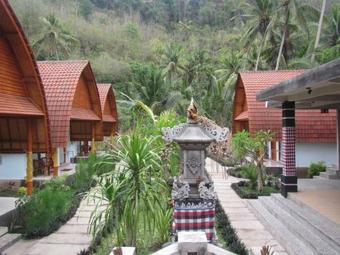 Hotel Komurd Lavender Bungalow