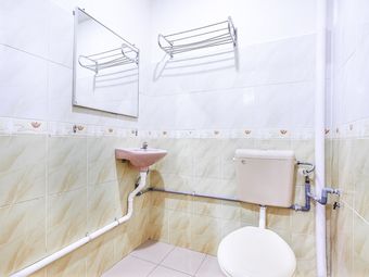 Hotel Oyo 491 D'anjung Inn