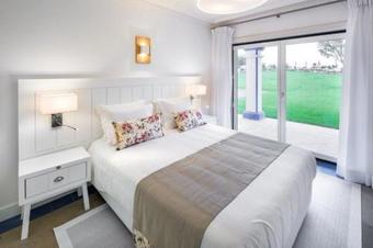 Malhadais Villa Sleeps 8 Pool Wifi