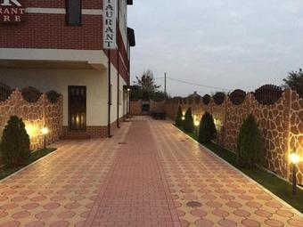 Hostal Complex Azar