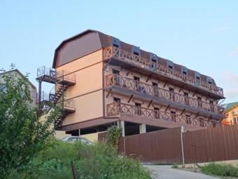 Hostal Guest House On Dorozhnik