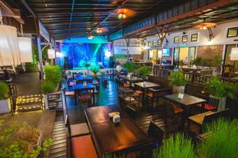 Royal Nakhara Hotel And Convention Centre