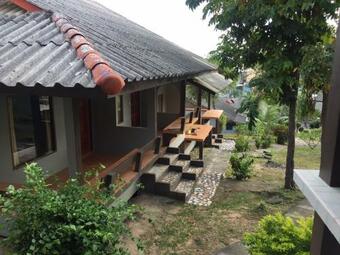 Hotel Phupha Bungalow Haad Rin