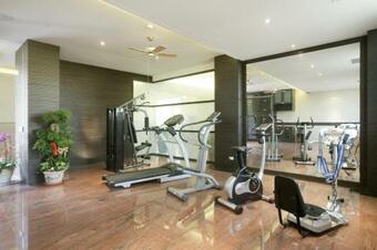 Royal Garden Business Motel - Huwei