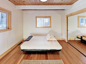 Chic Ski Retreat Home Home