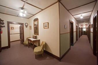 Historic Hotel Nichols