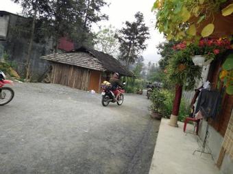 Flower Hmong Homestay