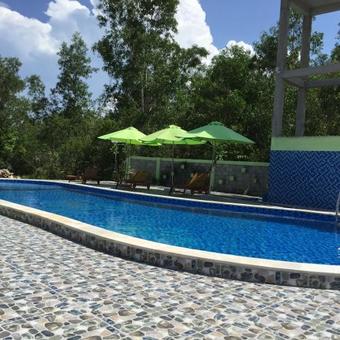 Hostal Tina Bungalow