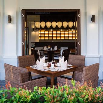 Hotel The Anam