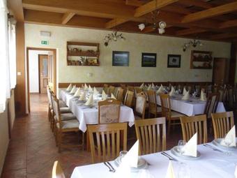 Hostal Gostilna In Preno?i??e Kocjan